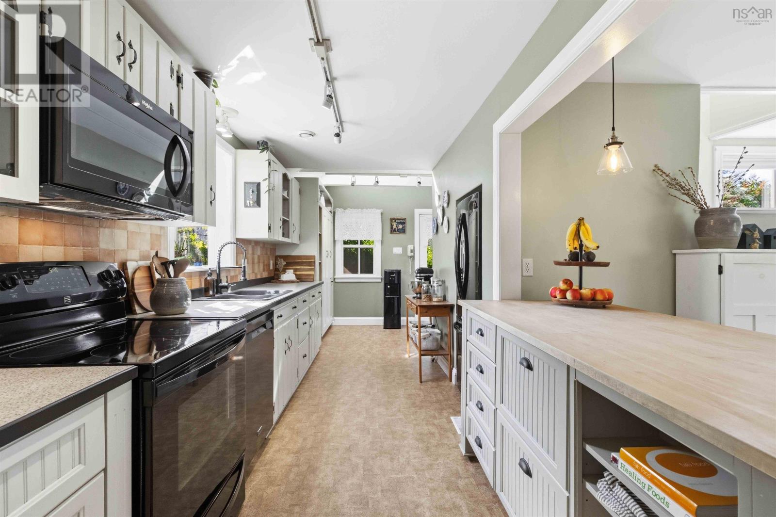 295 Kennedys Road - 42