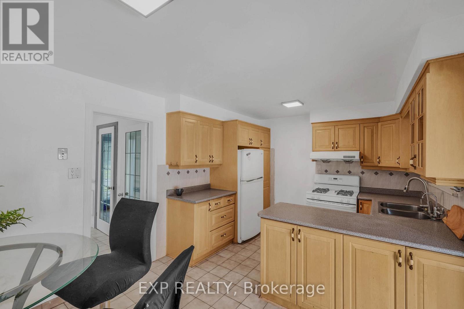 7201 SIGSBEE DRIVE - 10