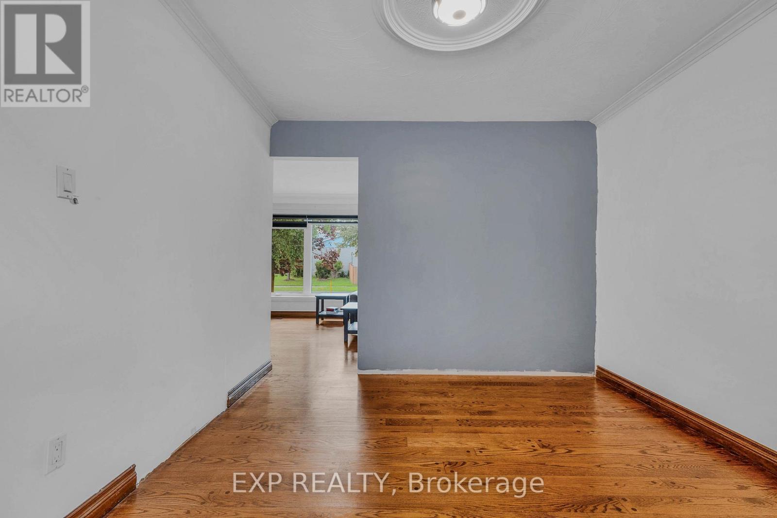 7201 SIGSBEE DRIVE - 8
