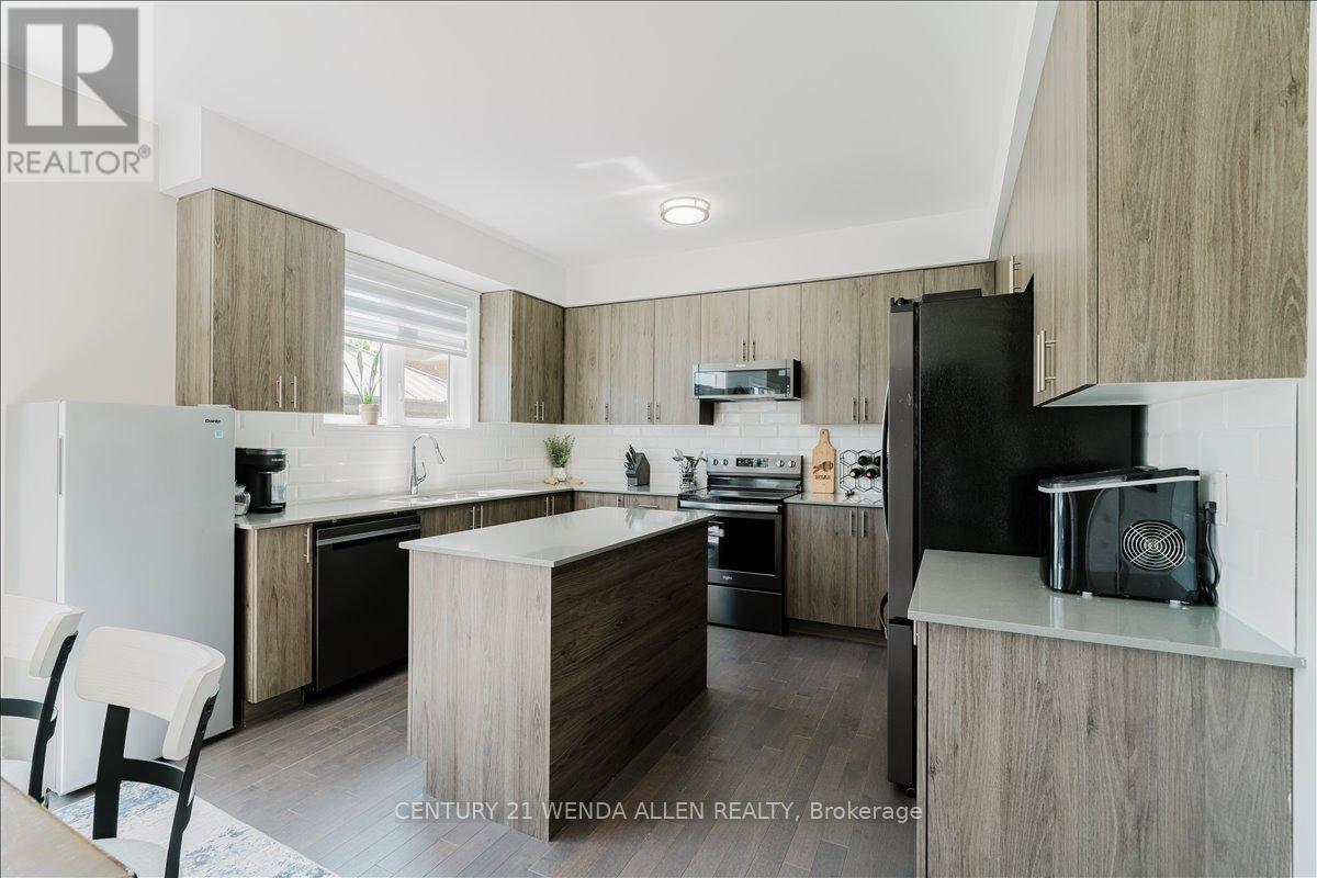 6 TIMBER DRIVE - 15