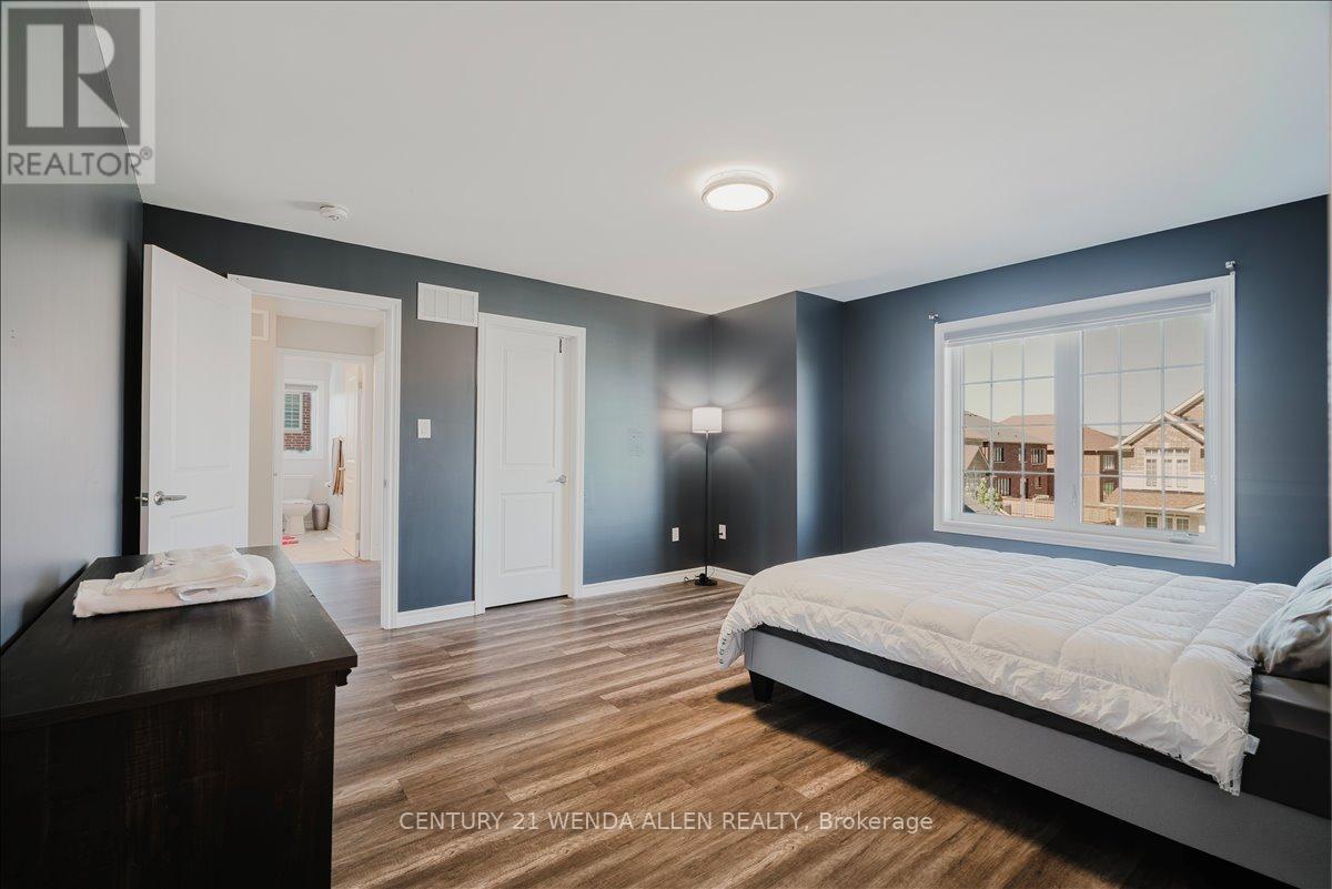6 TIMBER DRIVE - 30