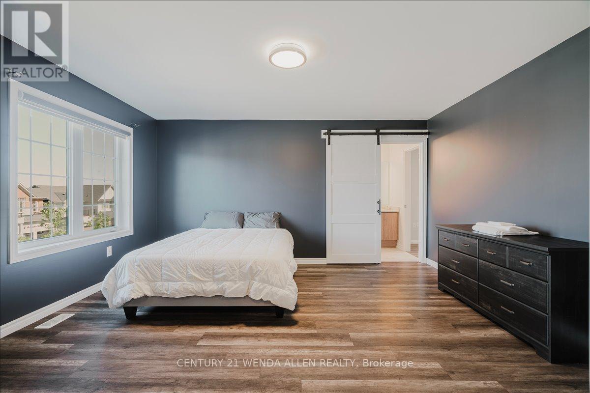 6 TIMBER DRIVE - 31