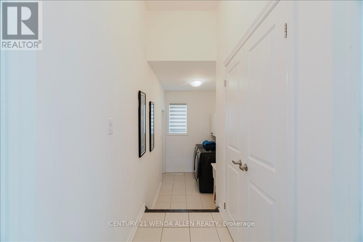 6 TIMBER DRIVE - 44