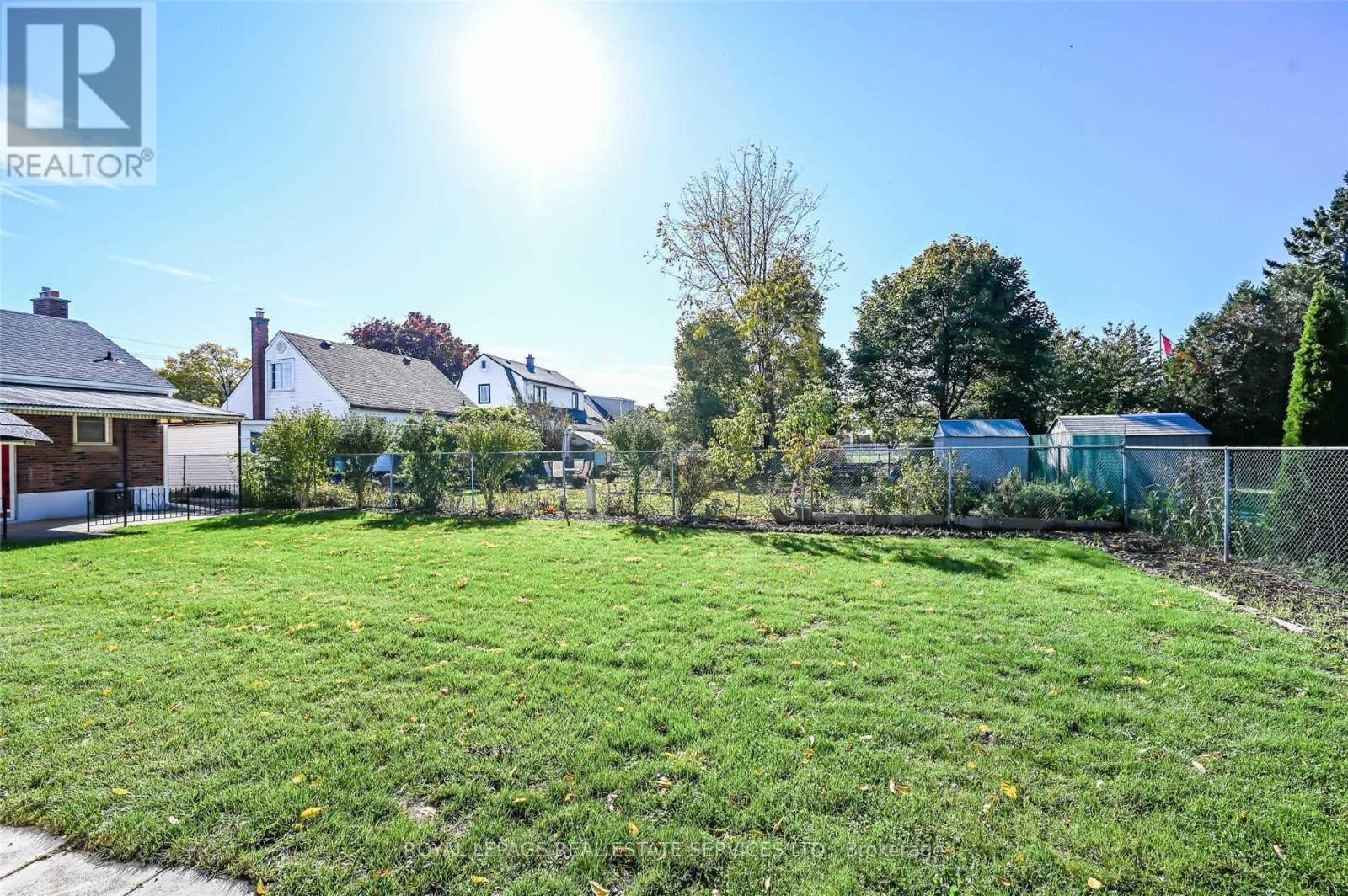 191 NASH ROAD N - Image 31