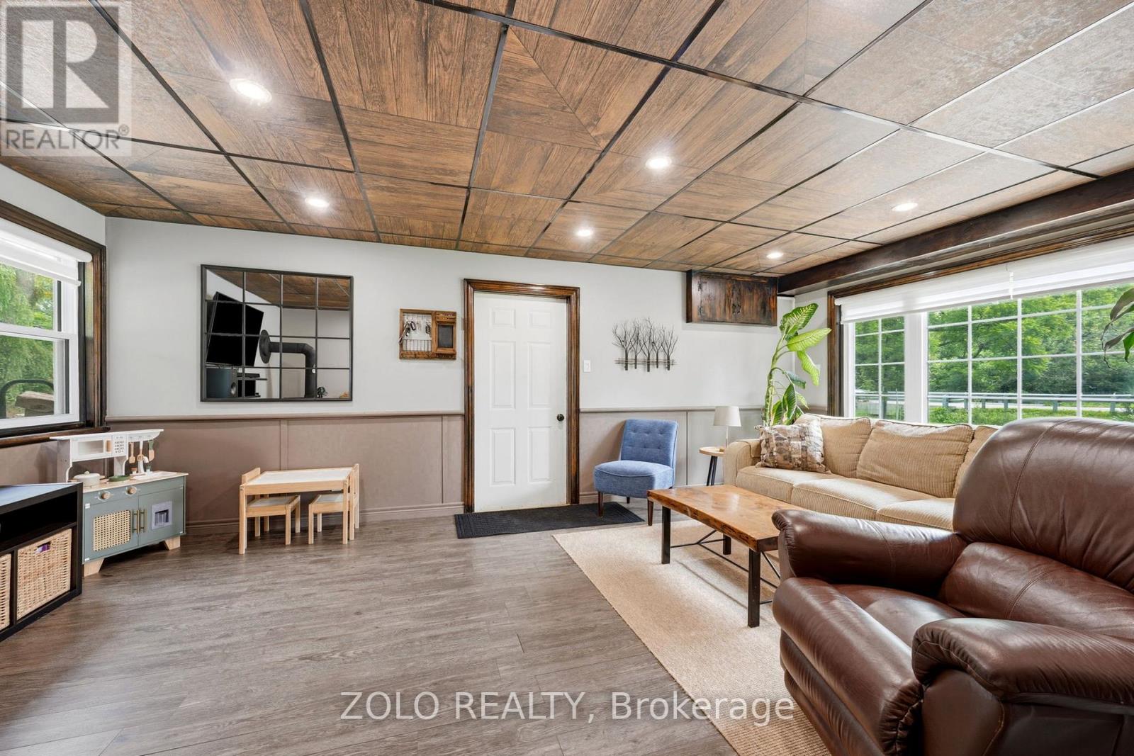 9406 WELLINGTON RD 42 ROAD - 23