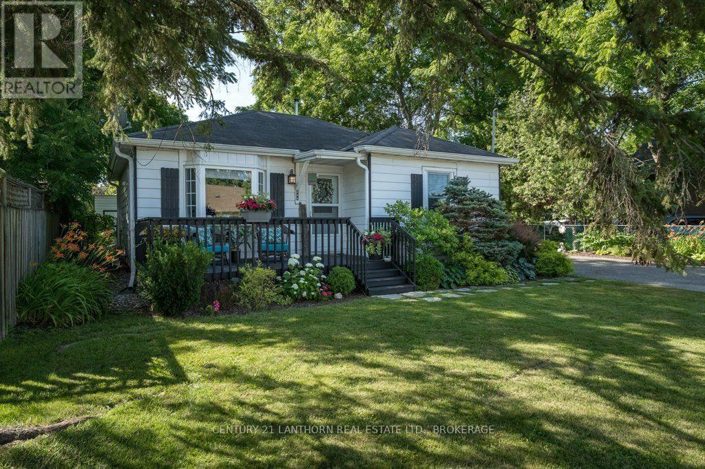 240 THOMAS STREET W - 2