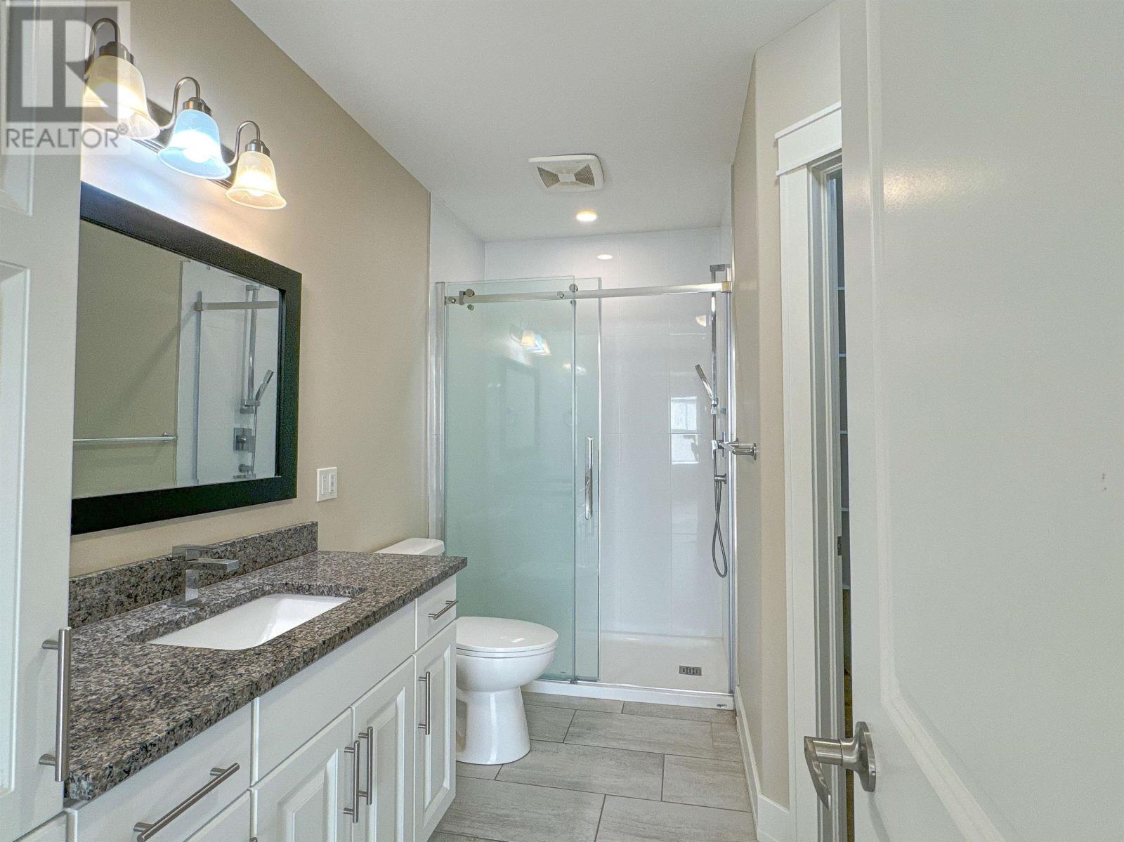 #108 210 Shakespeare Drive - 11