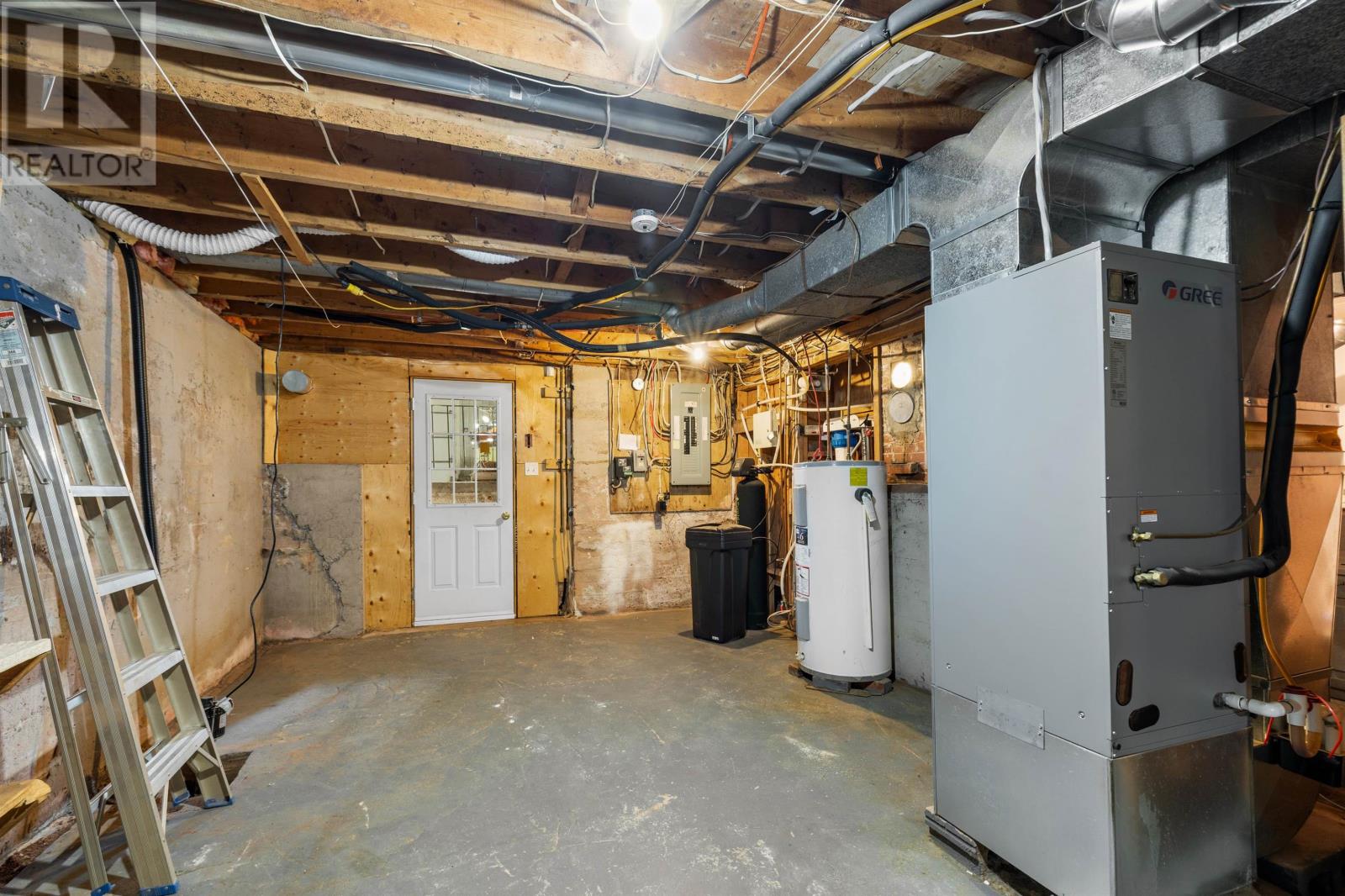 71 Morrison Lane - 39
