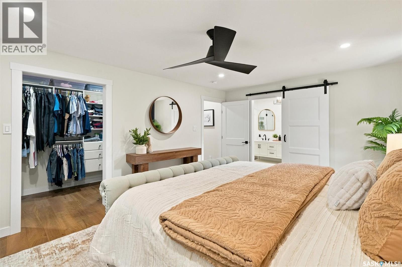 115 Whiteswan DRIVE - Image 36