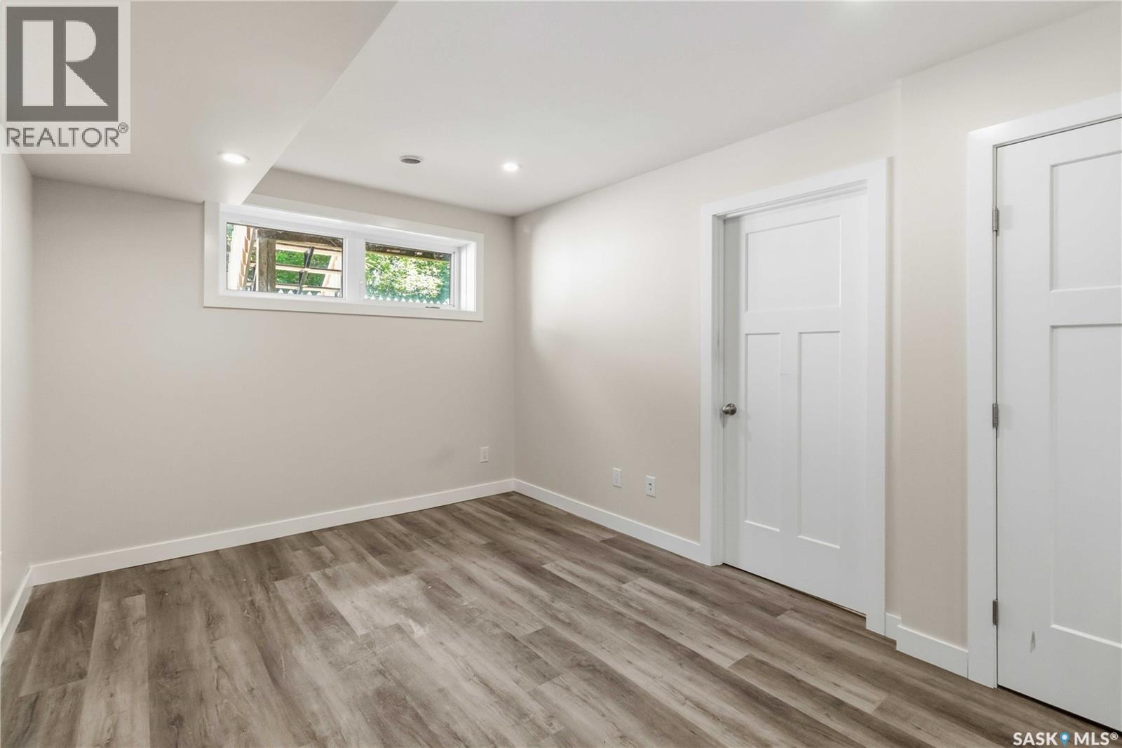 32 301 Centennial ROAD — photo 31