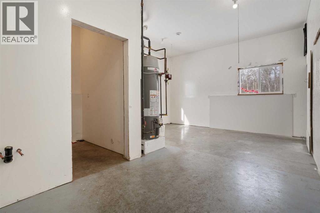 48040 Range 212 Road - 25