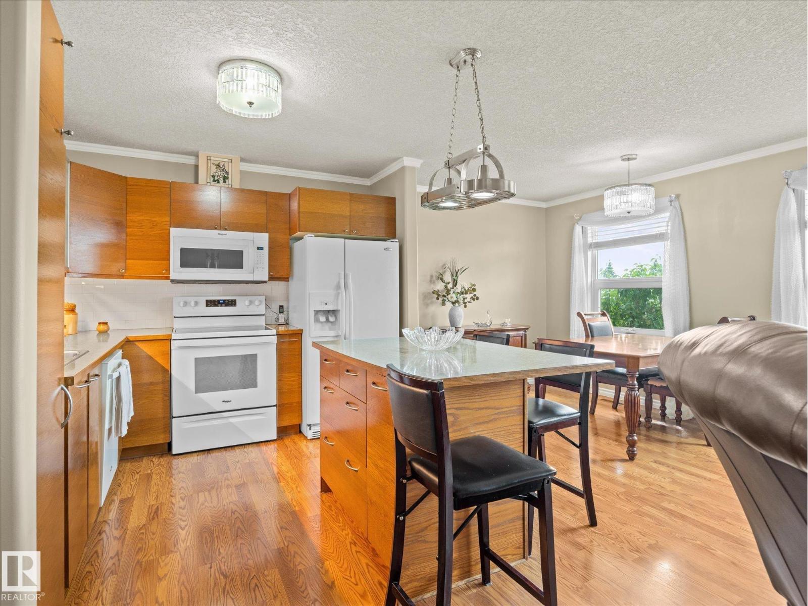 3607 42 ST - 14
