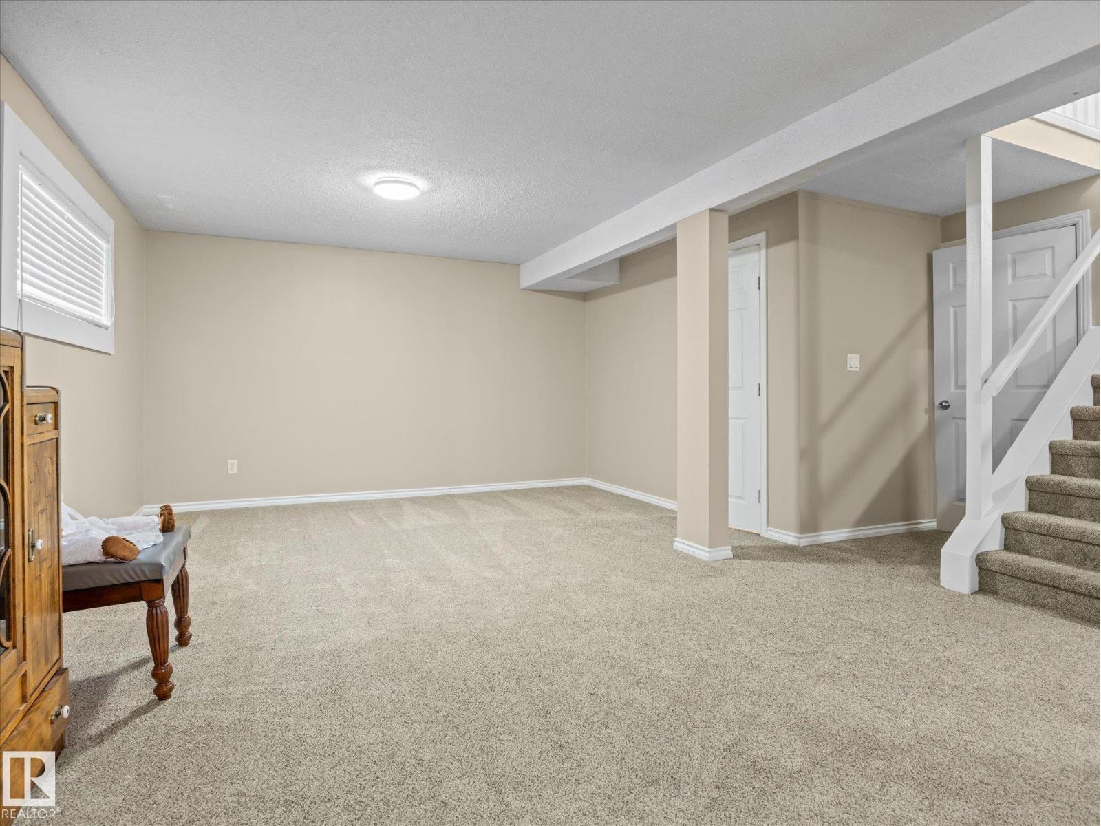 3607 42 ST - 25