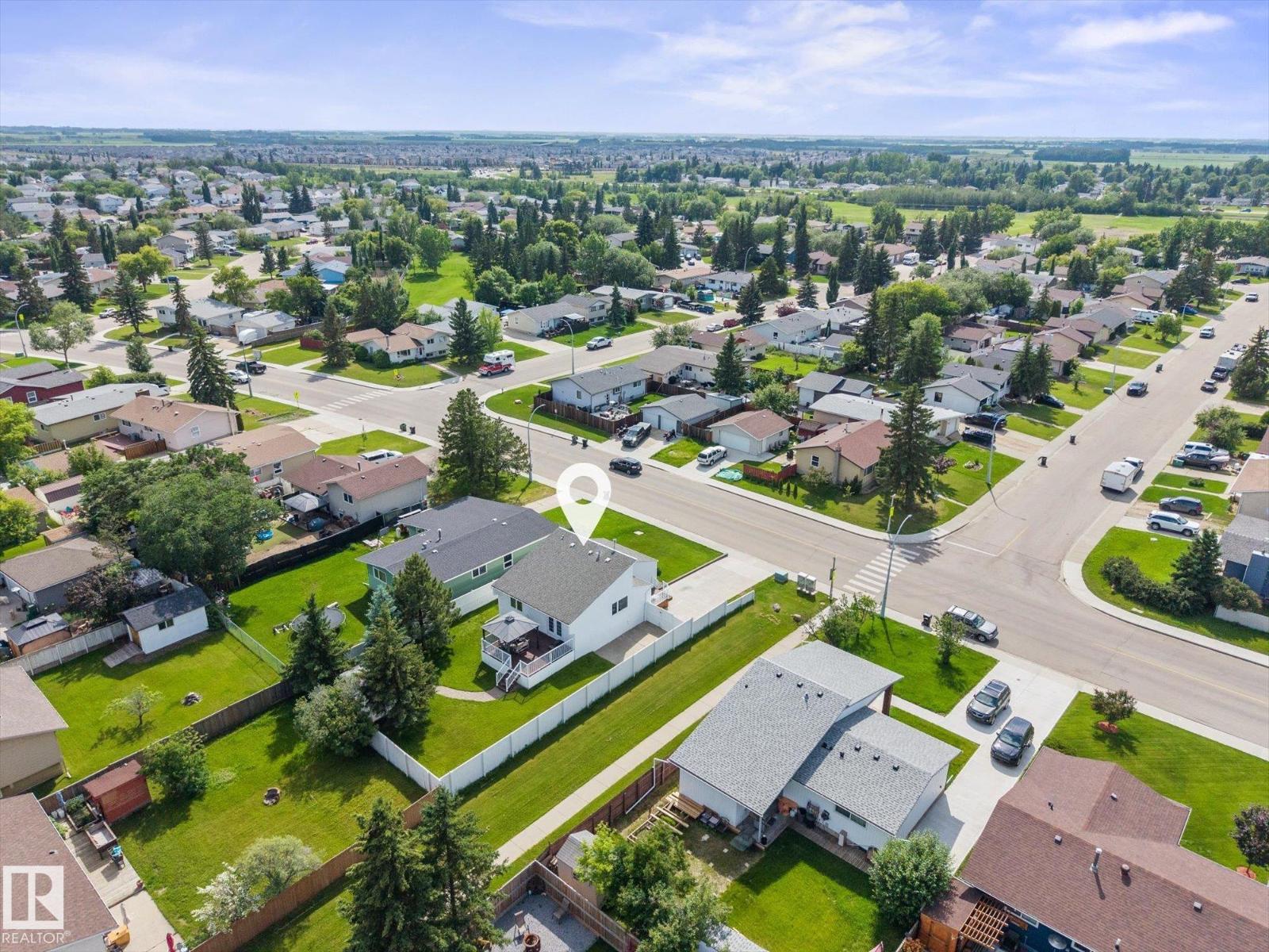 3607 42 ST - 41