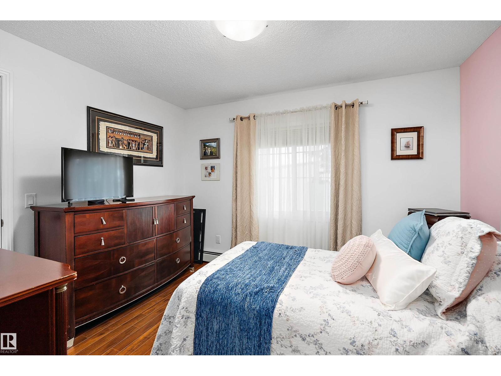 #109 12660 142 AV NW - 17