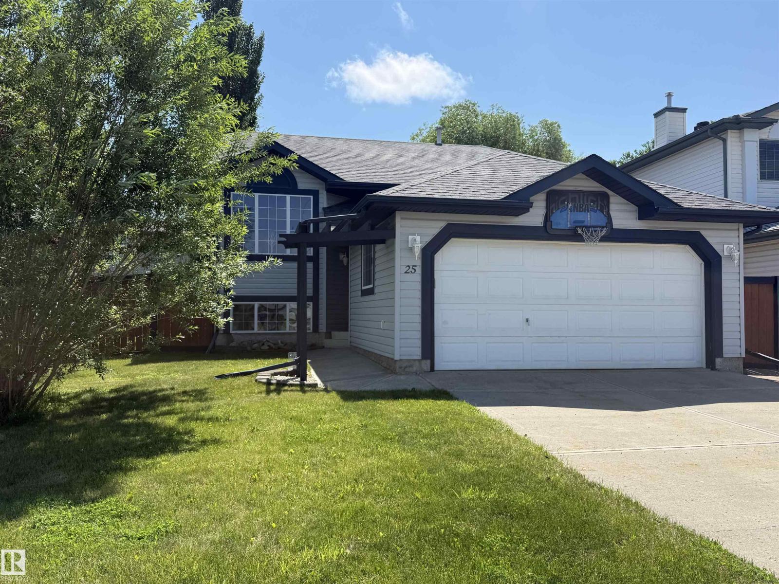25 Heatherglen CR - 1