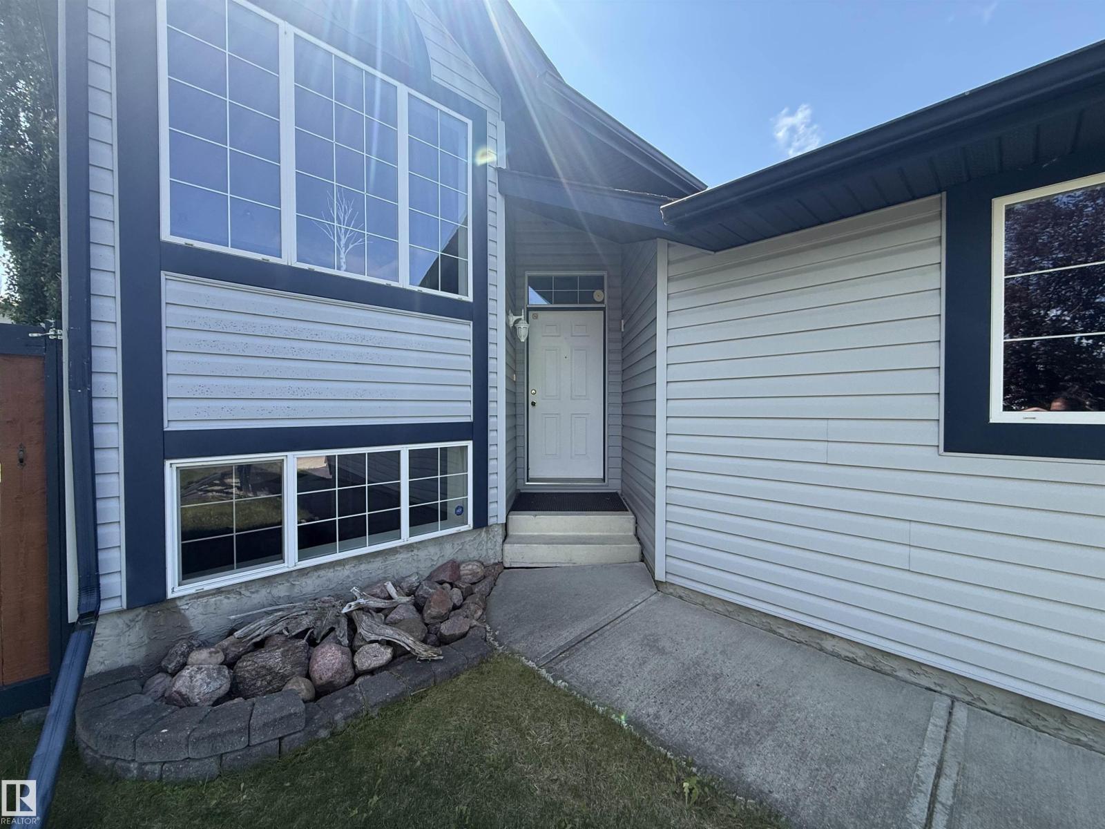 25 Heatherglen CR - 2