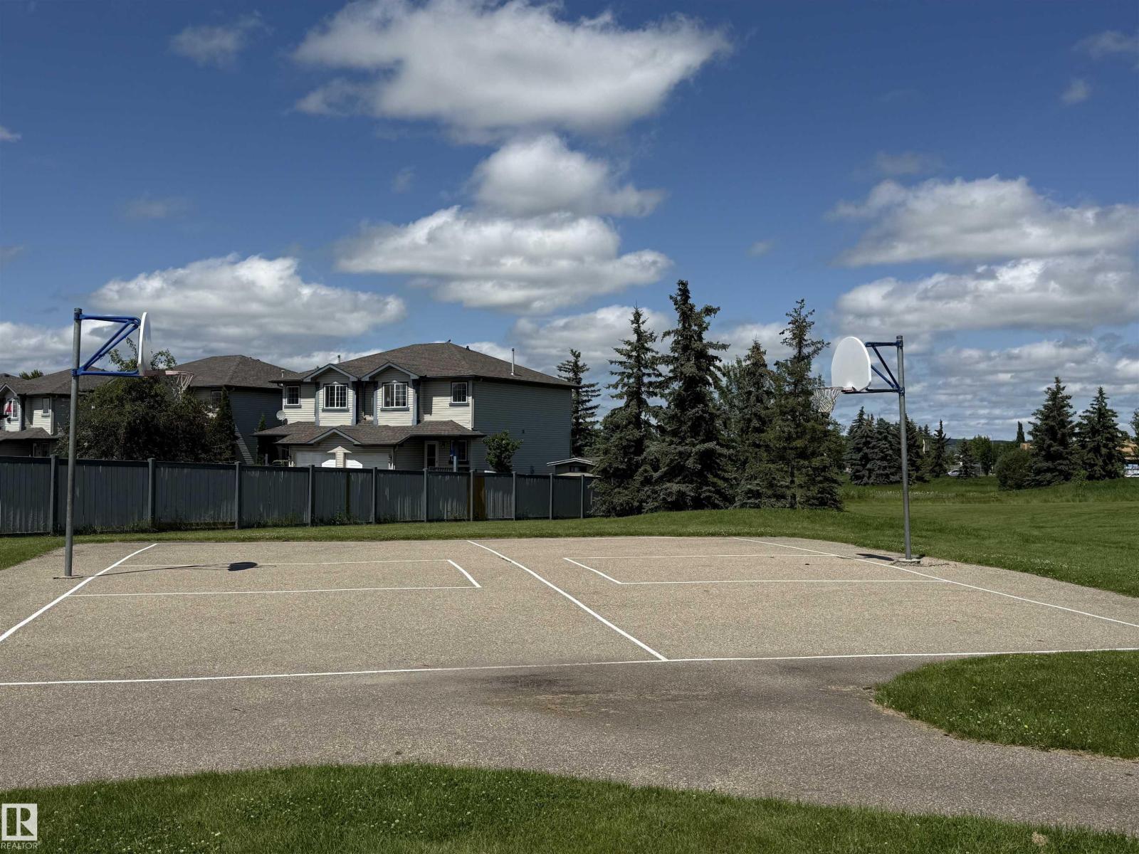 25 Heatherglen CR - 38