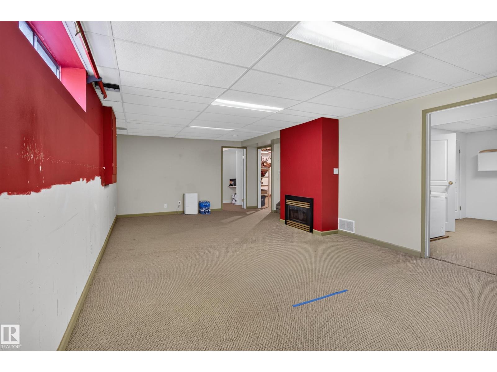 5116 52 Ave - 28
