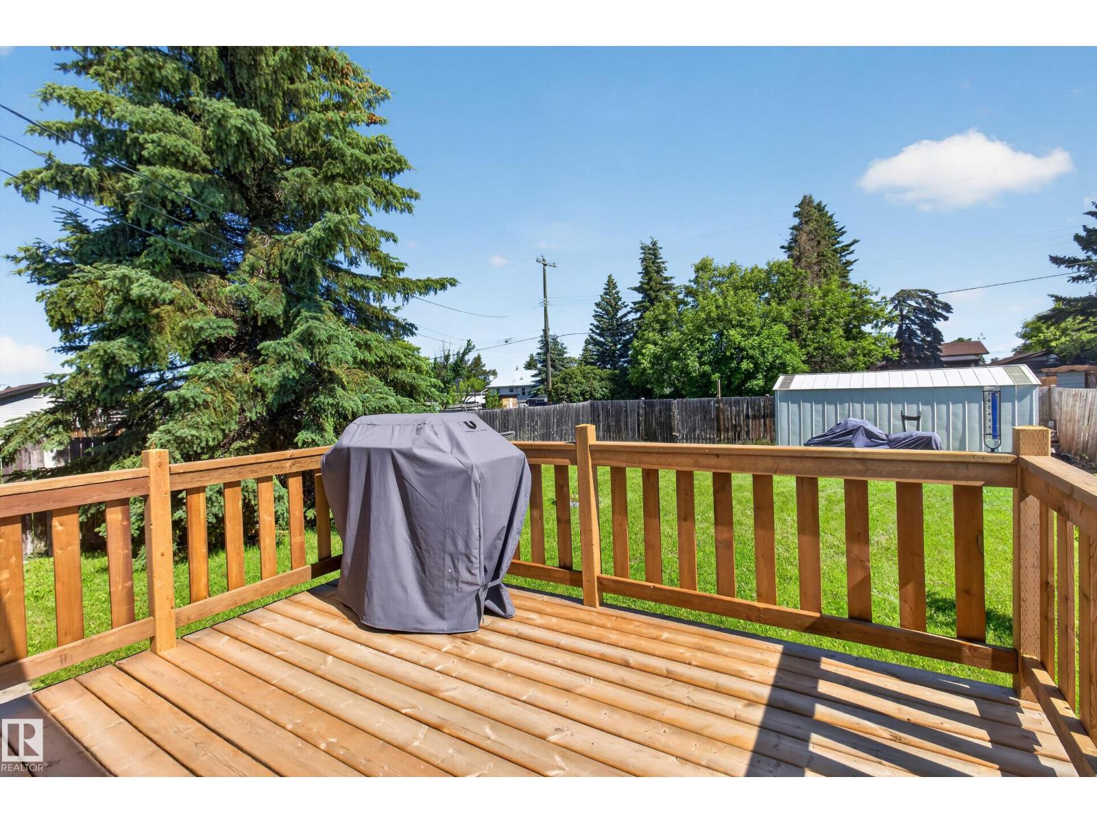 5116 52 Ave - 36