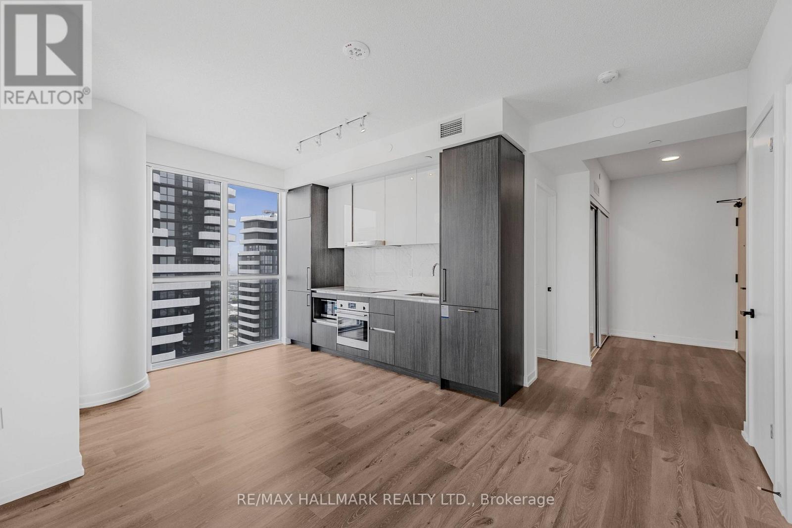 #4312 225 COMMERCE STREET - 11