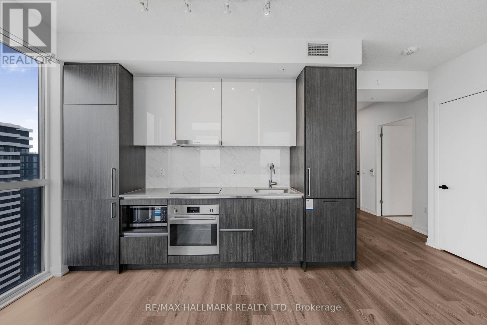 #4312 225 COMMERCE STREET - 12