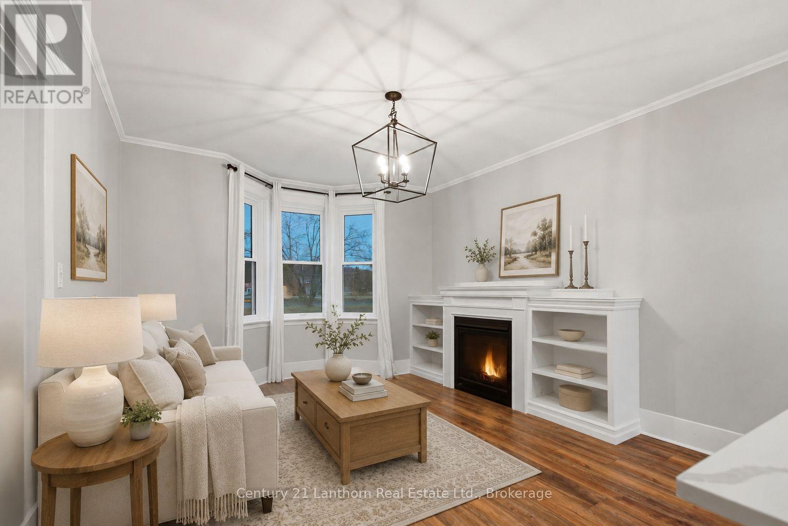 320 GRAND ROAD - 11