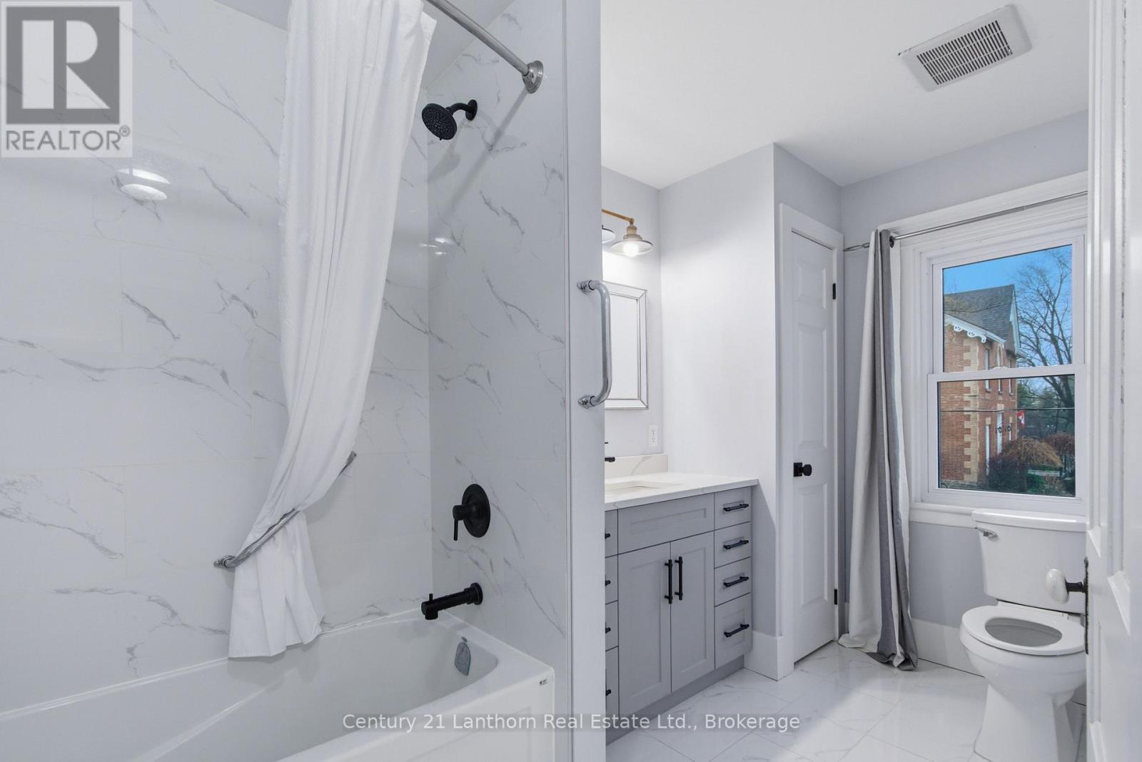 320 GRAND ROAD - 27