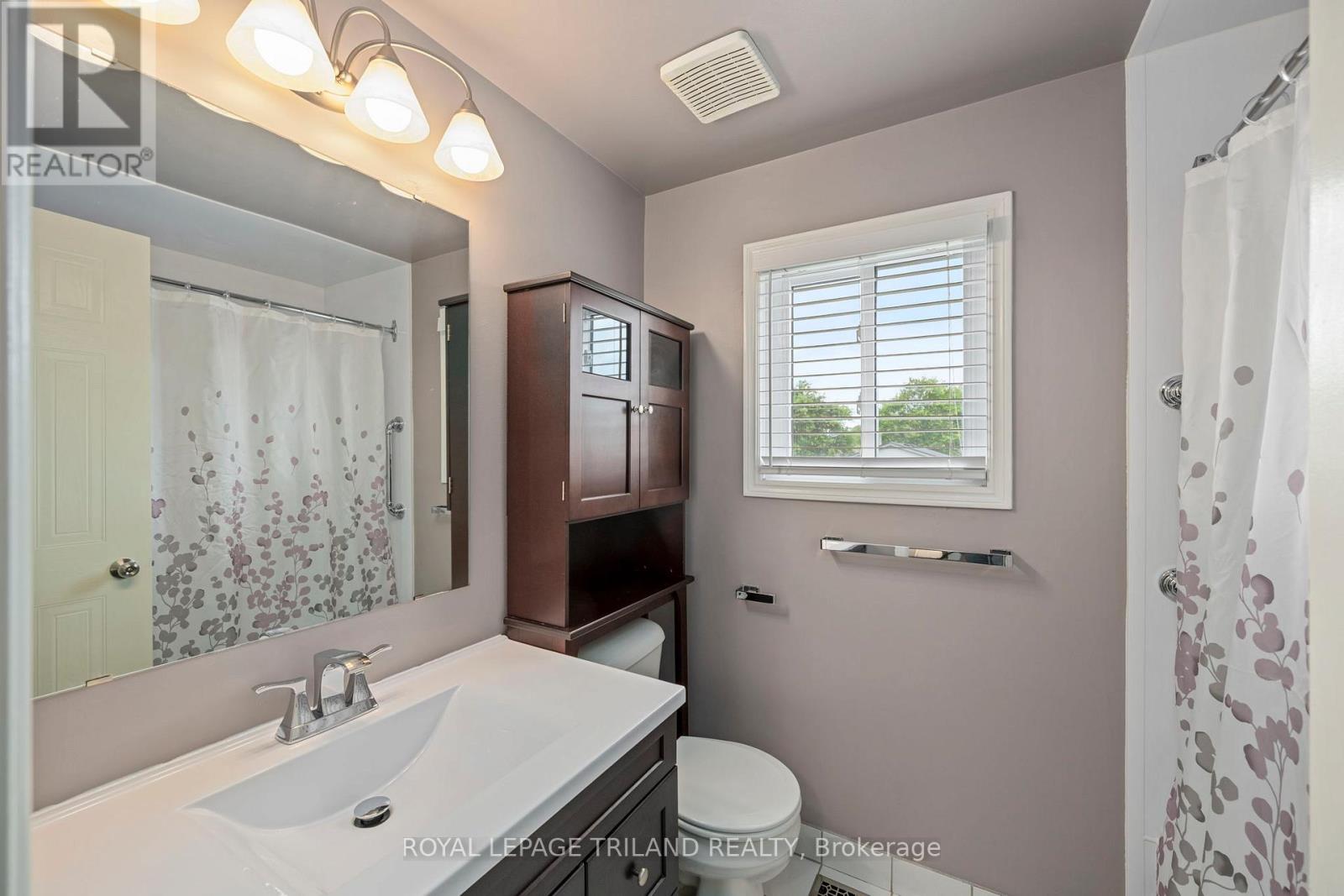 83 BONAVENTURE DRIVE - 16