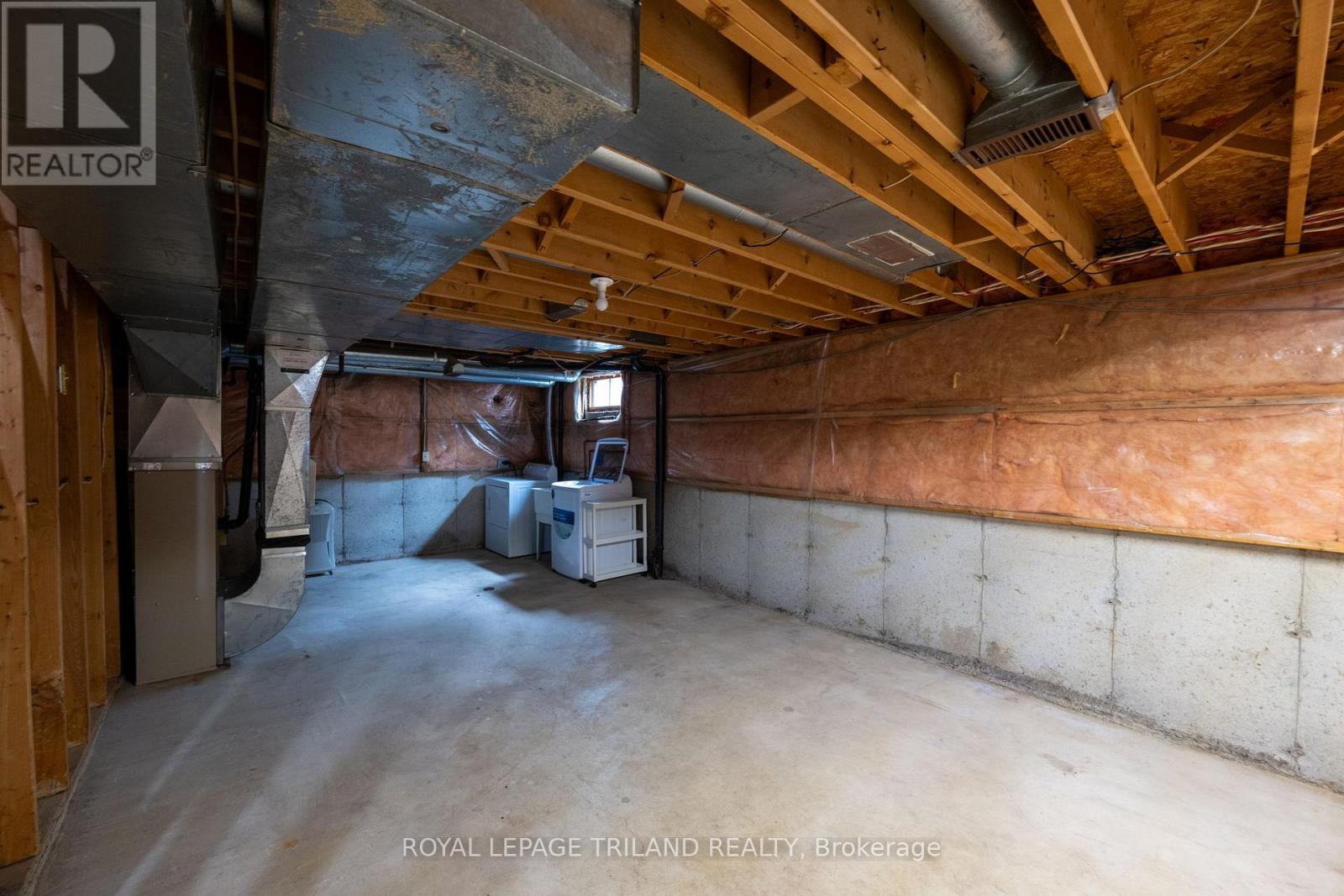 83 BONAVENTURE DRIVE - 24
