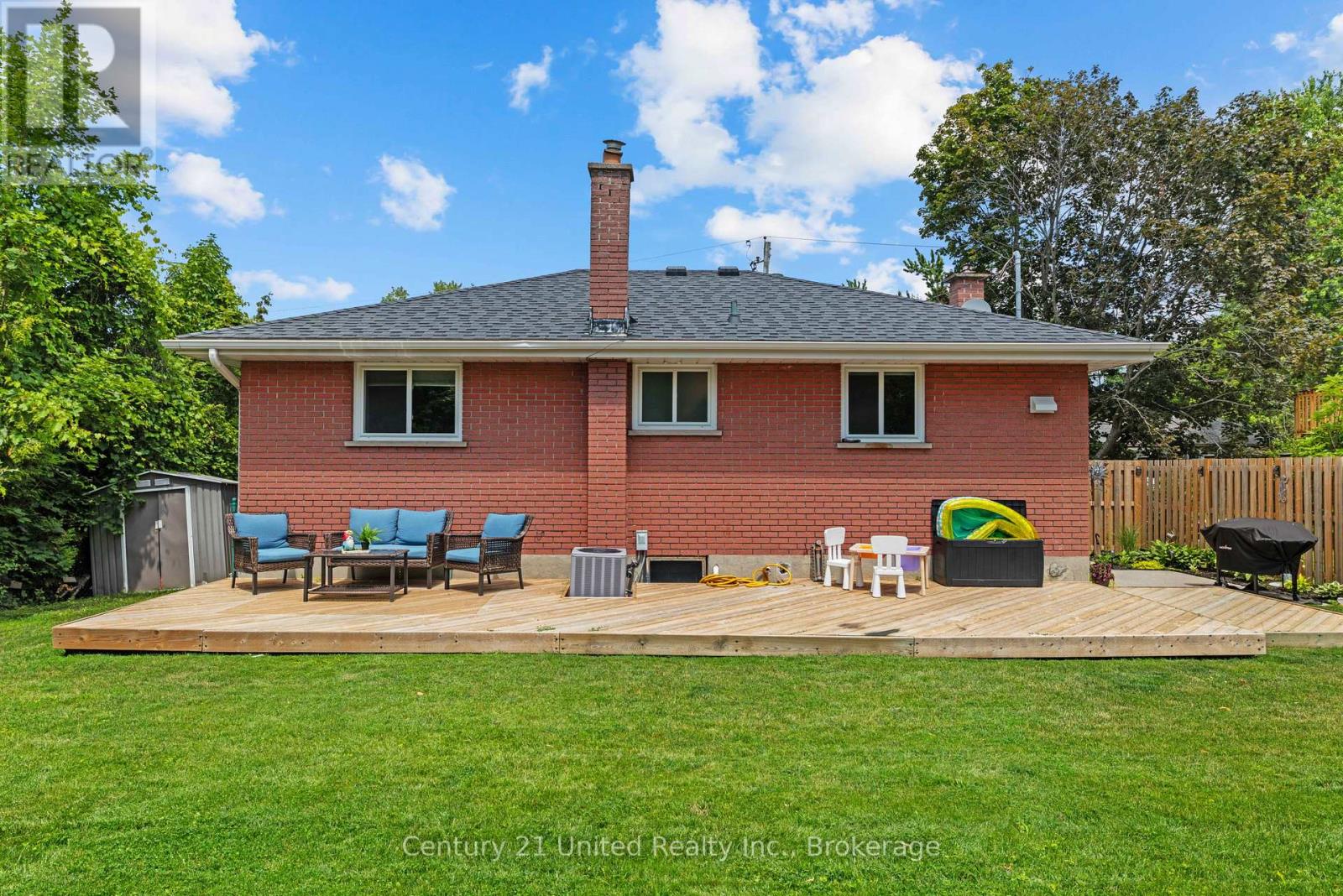 107 STRICKLAND STREET - 21