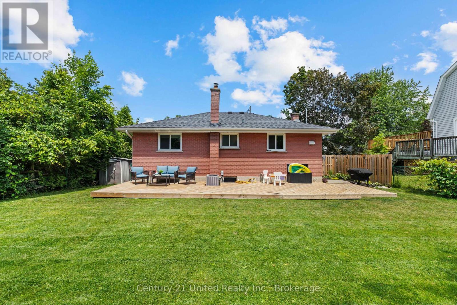 107 STRICKLAND STREET - 22