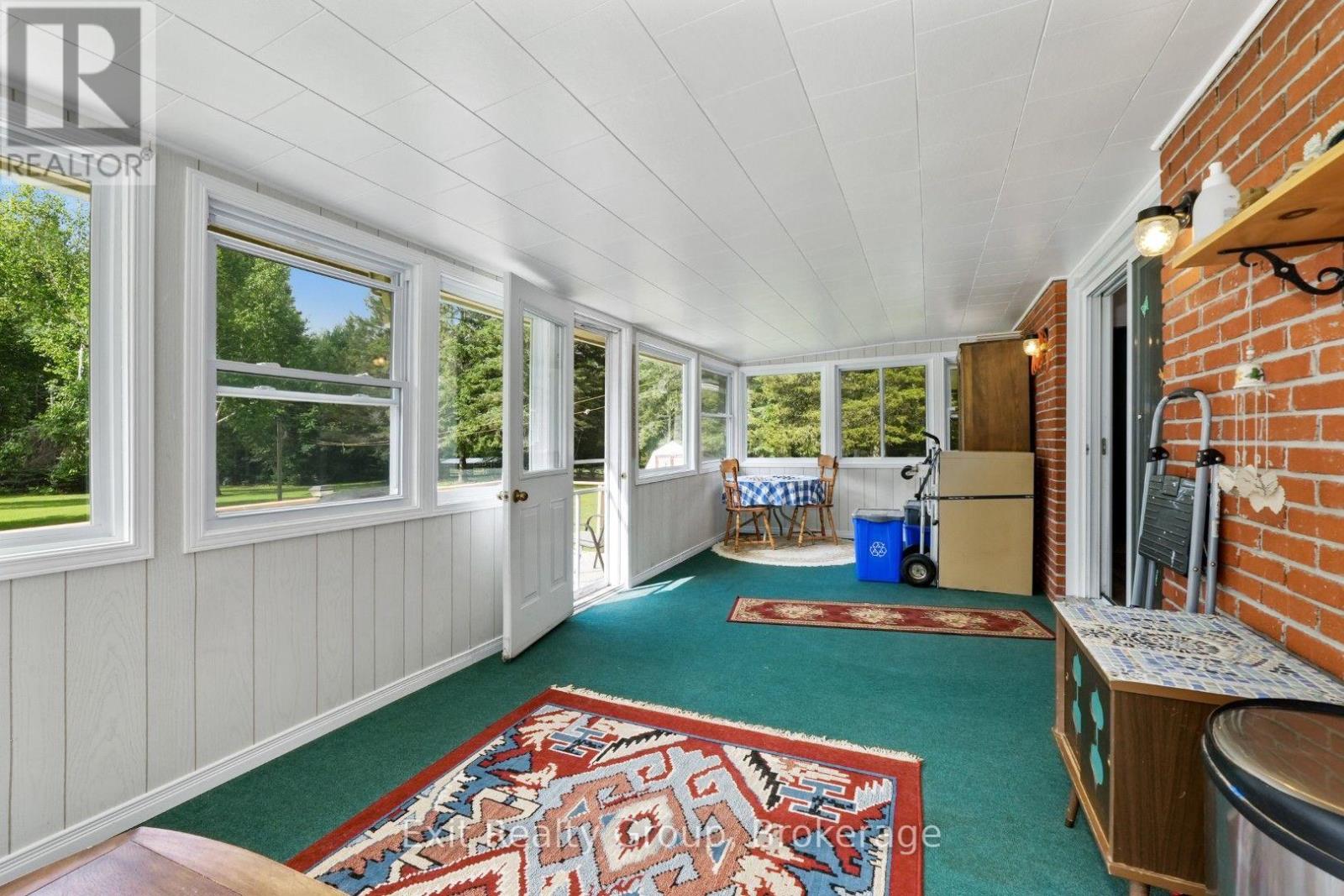31 BIRCHWOOD COURT - 15