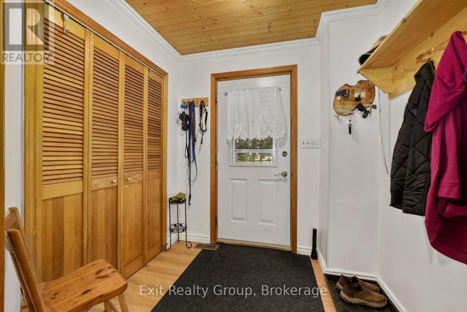 31 BIRCHWOOD COURT - 17