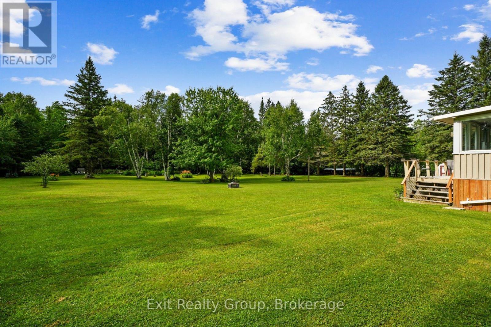 31 BIRCHWOOD COURT - 40