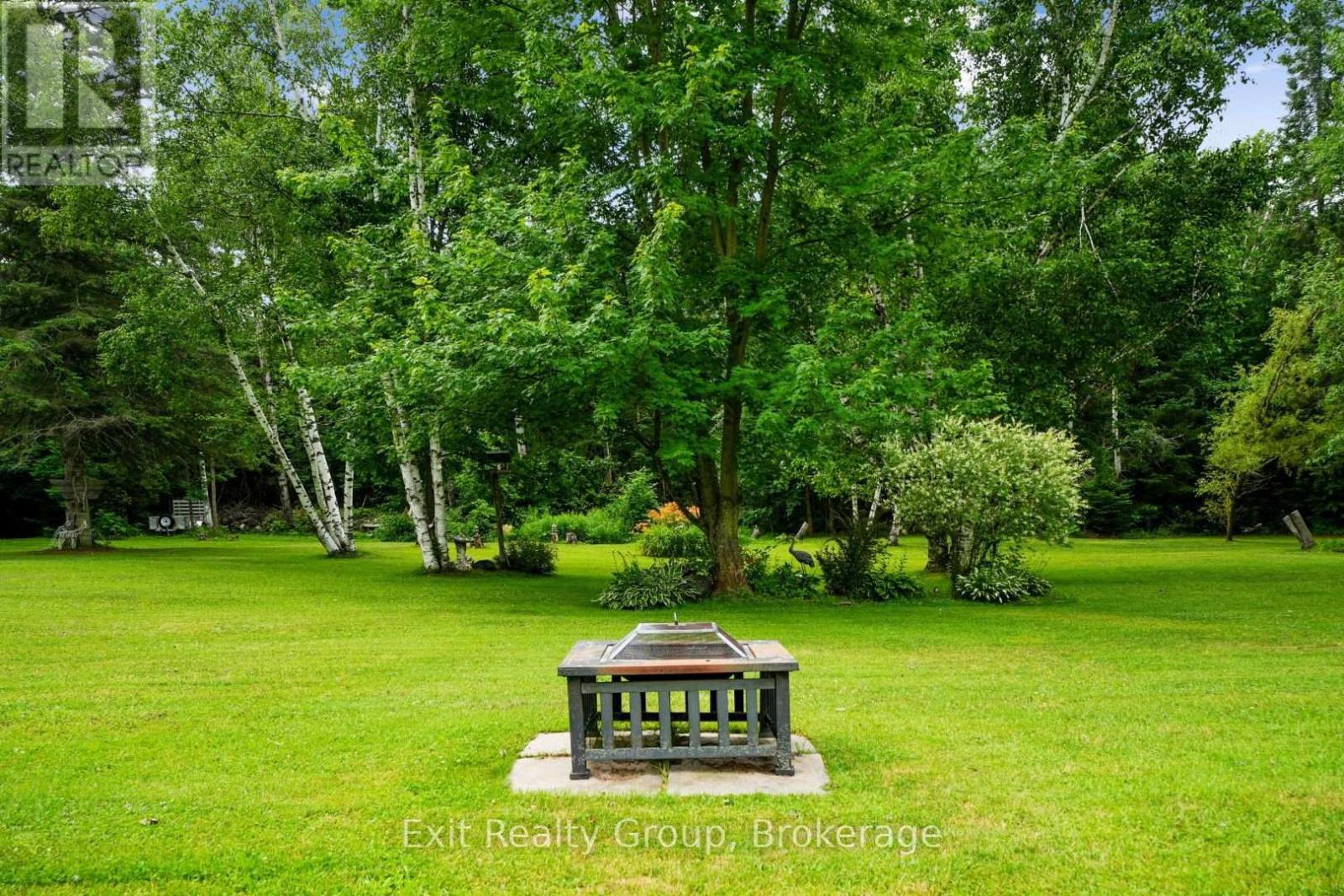 31 BIRCHWOOD COURT - 41