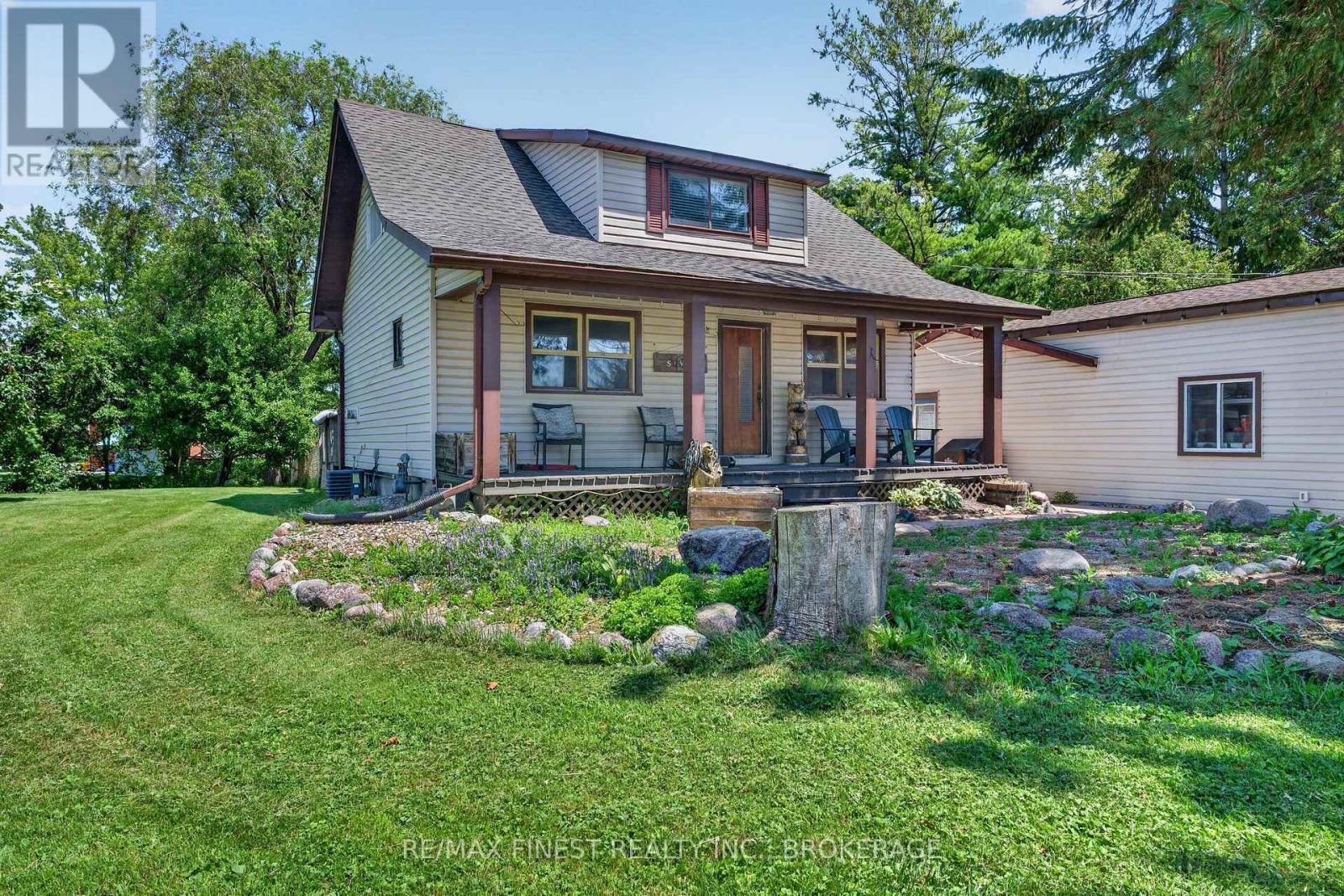 2270 MCIVOR ROAD - 1