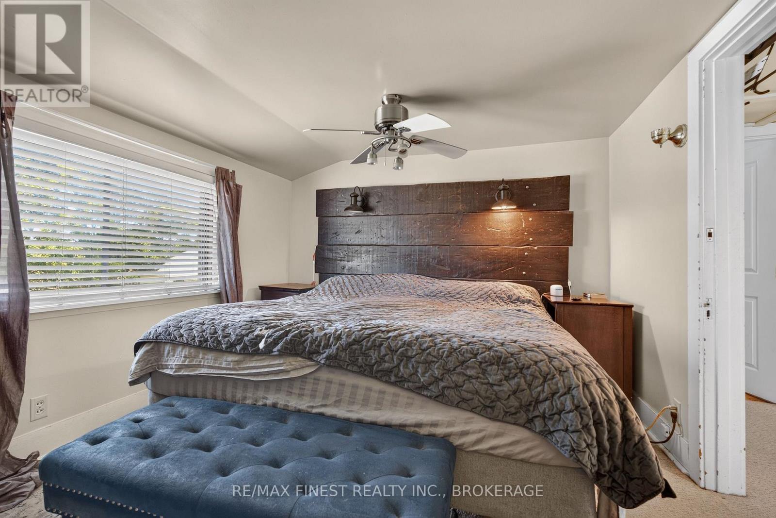 2270 MCIVOR ROAD - 21