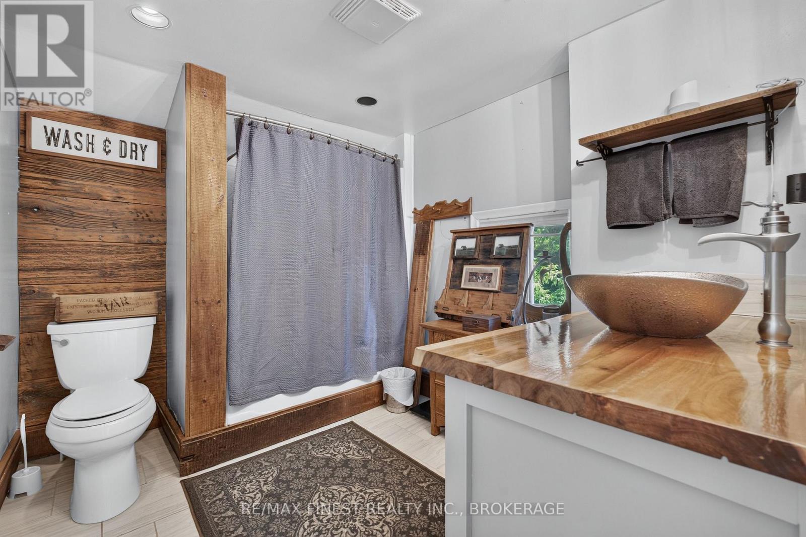 2270 MCIVOR ROAD - 25