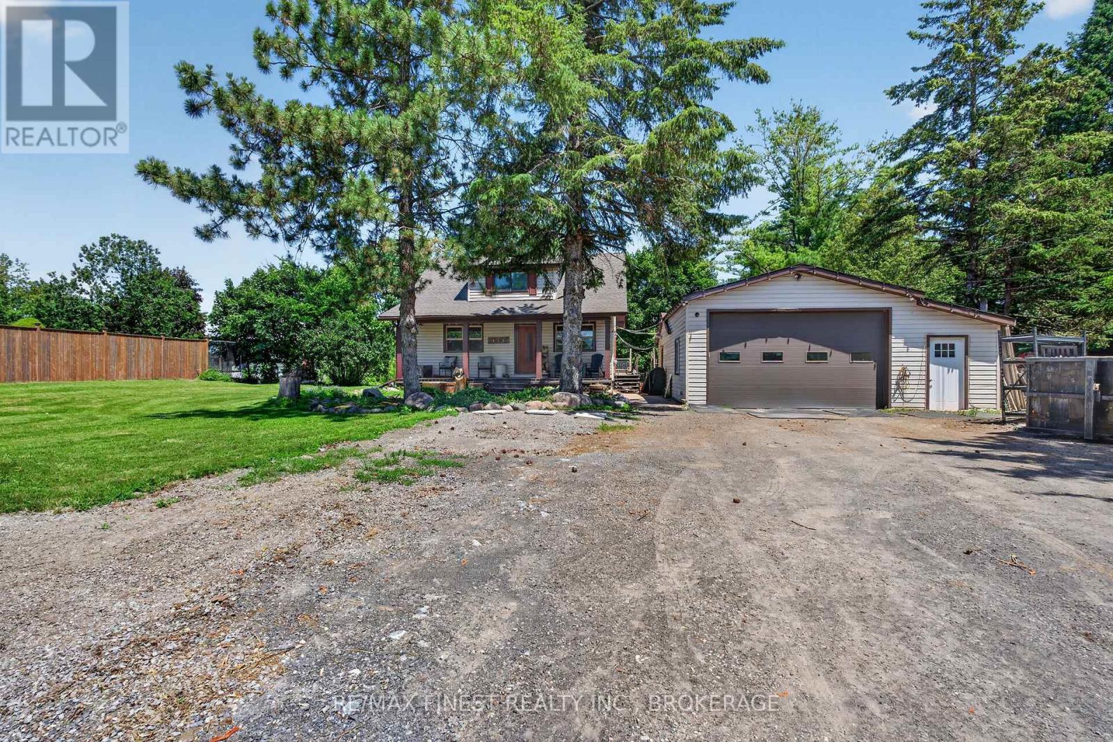 2270 MCIVOR ROAD - 3