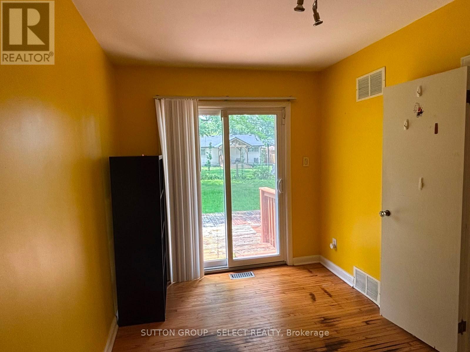 316 RIDGEWOOD CRESCENT - Image 22
