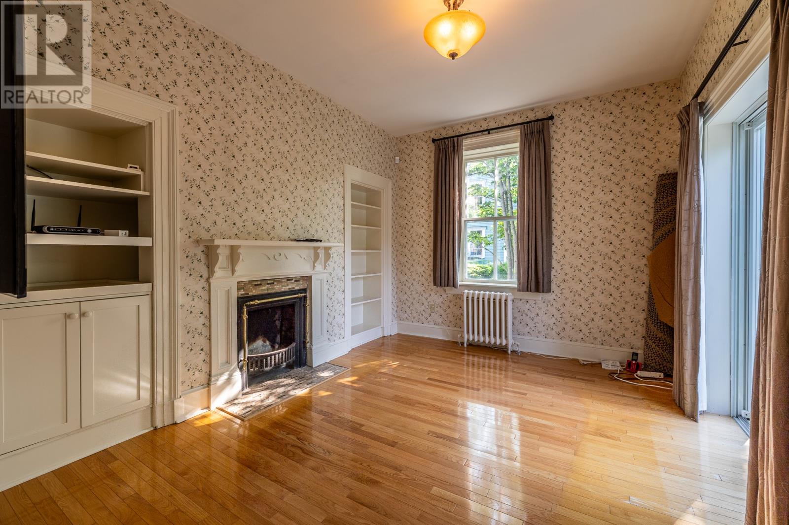 93 Forest Road - 10