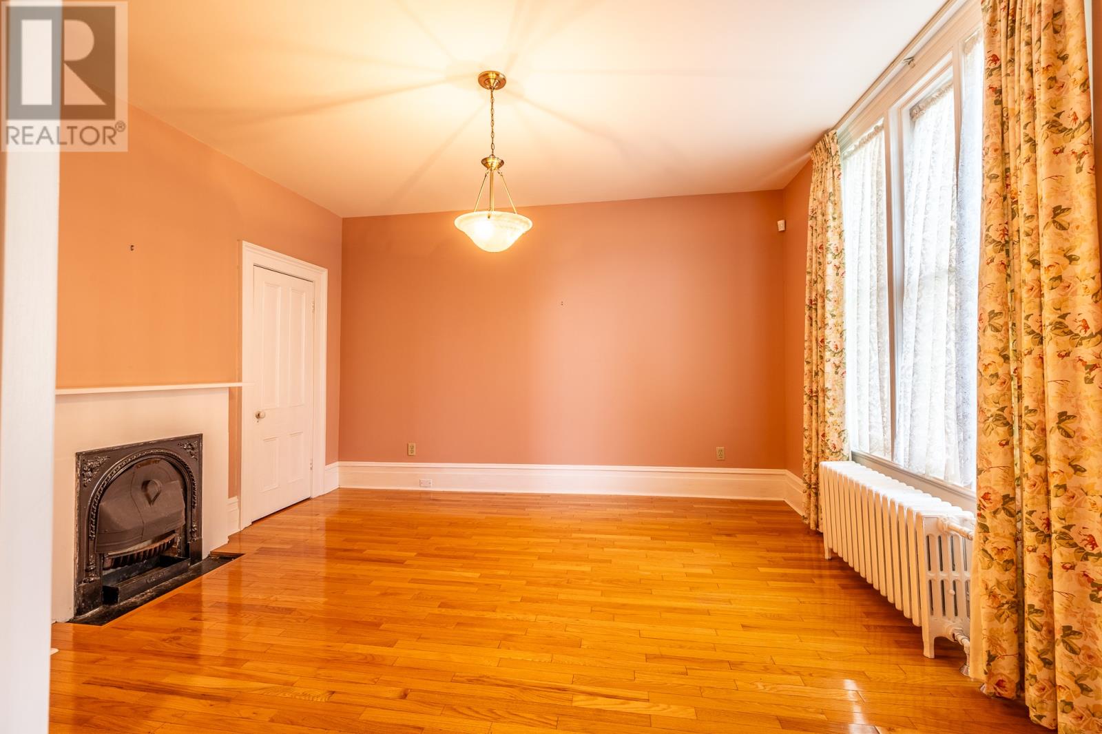 93 Forest Road - 5
