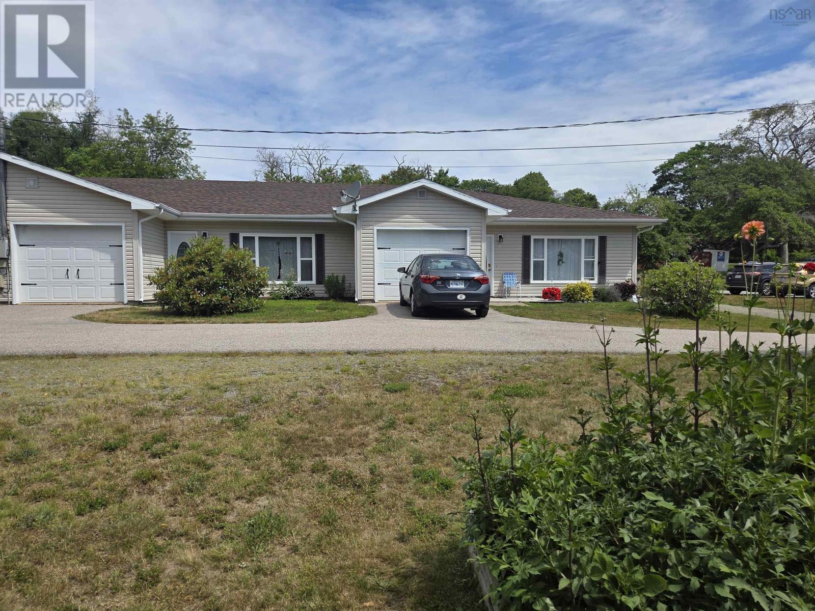 Lot 6, 8 & 9 Highway 1 - 45