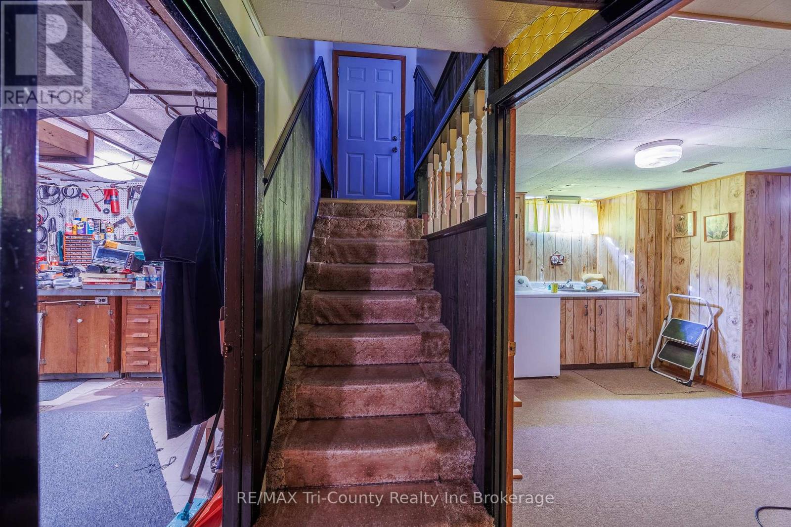 1393 THORMAN DRIVE - 17