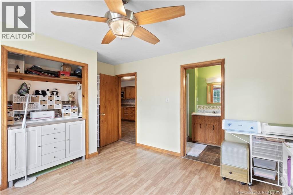 164 Gore Road - Image 13