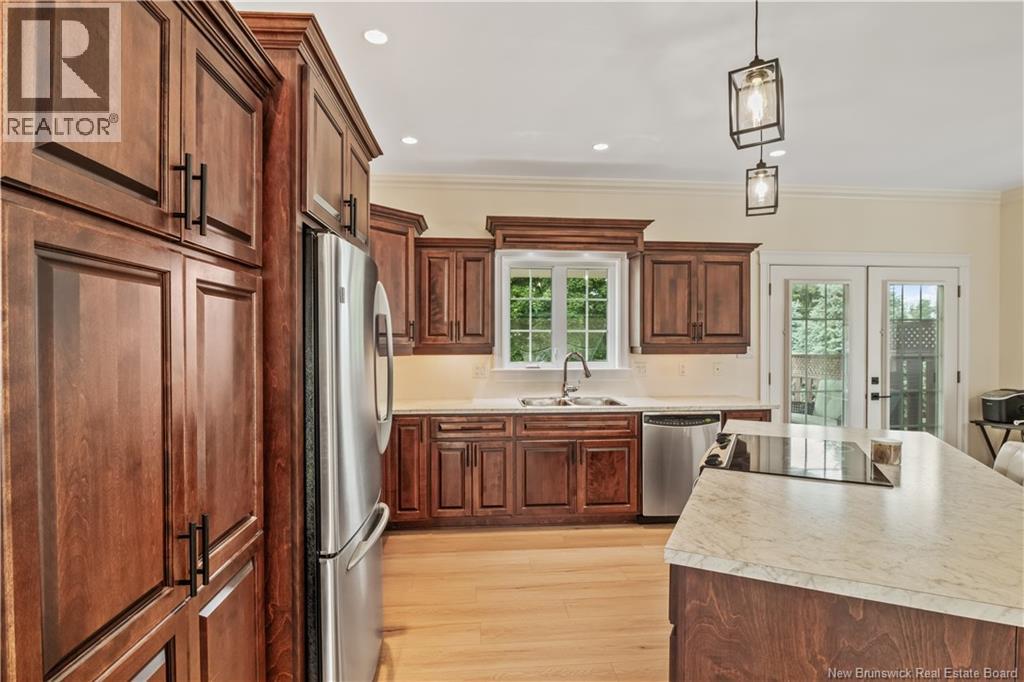 6 Larosette - Image 9