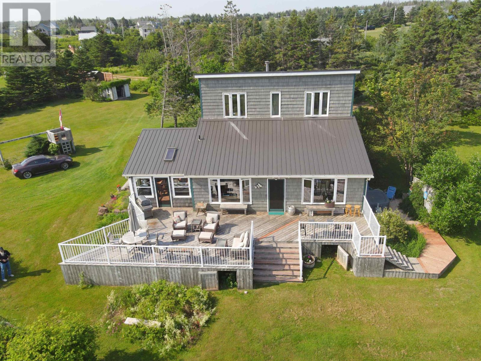 7 Bayside Crescent - 2