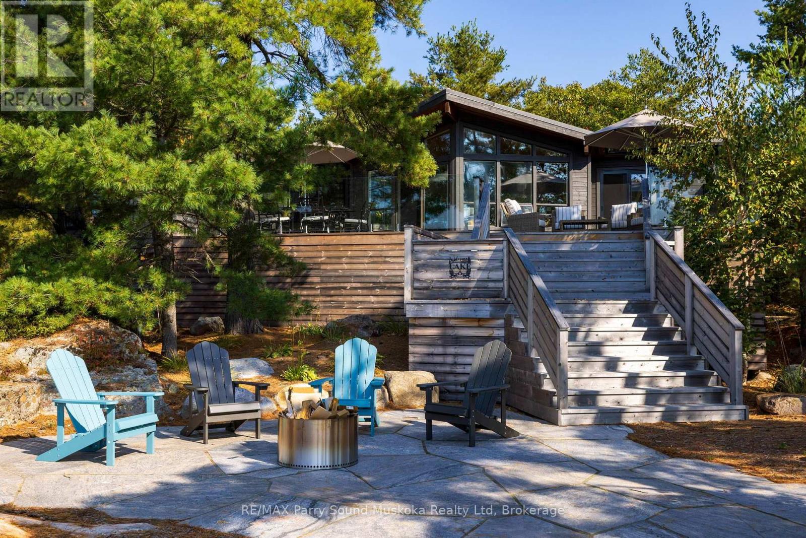 2 A258 (BLUEBERRY POINT) ISLAND - 2