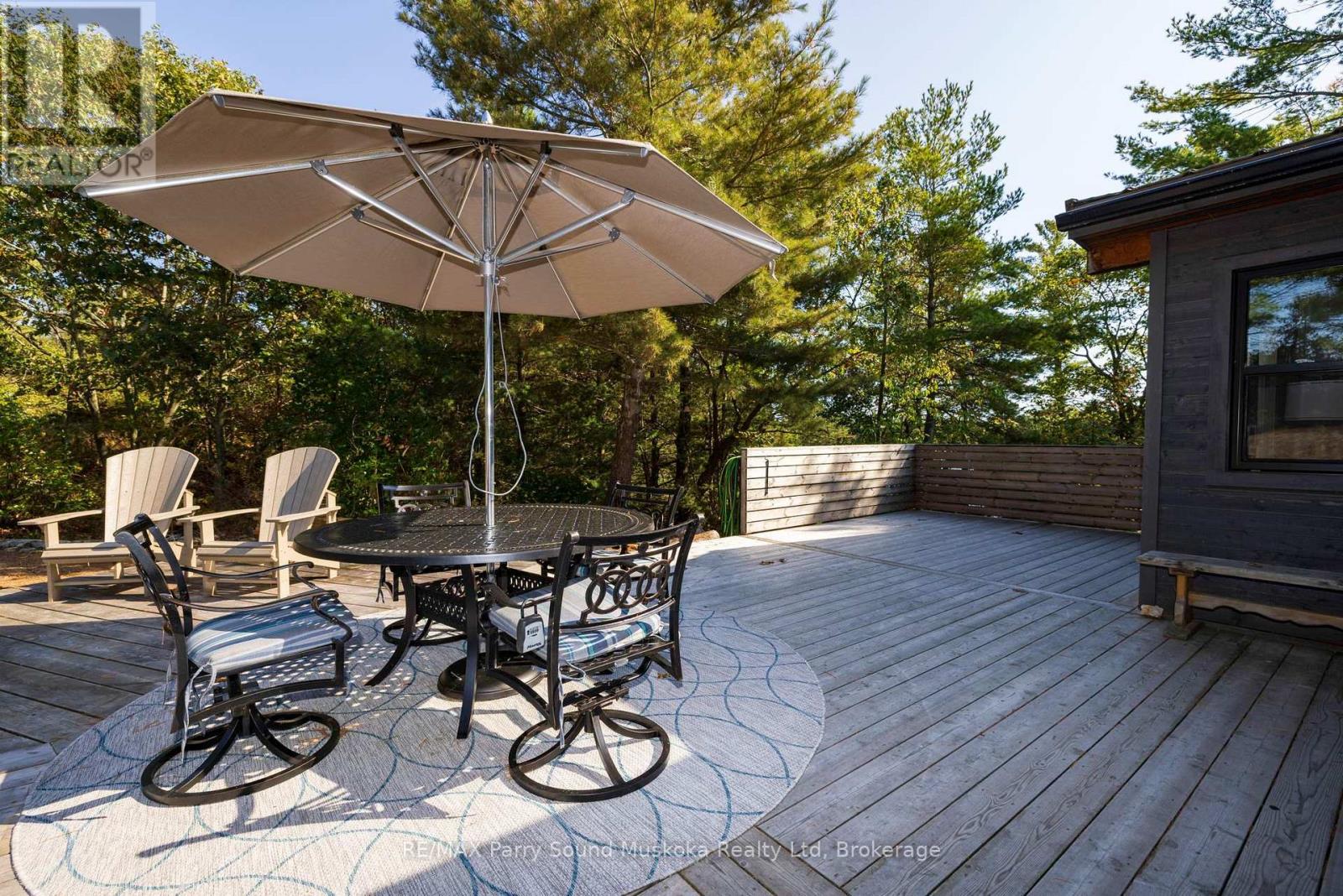 2 A258 (BLUEBERRY POINT) ISLAND - 27